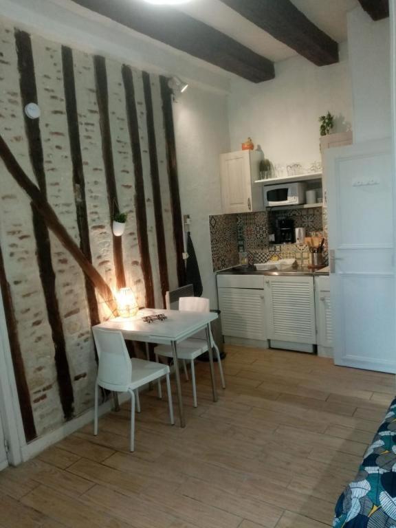 Les Amandiers Apartment Tours Exterior photo