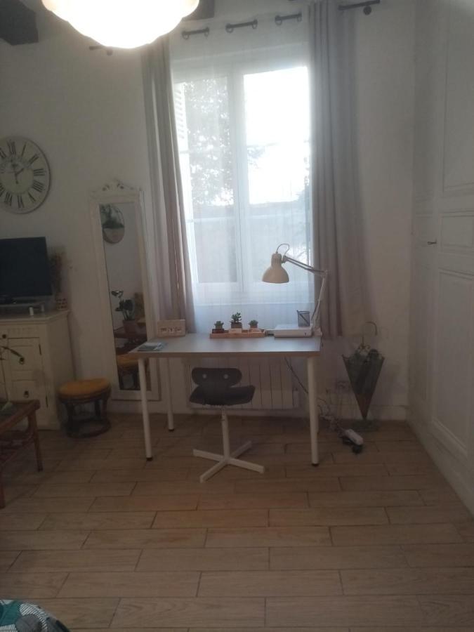 Les Amandiers Apartment Tours Exterior photo